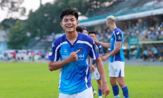 Bắc Ninh FC áp sát ngôi đầu Giải hạng Nhất quốc gia